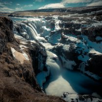 iceland_waterfall_canyon